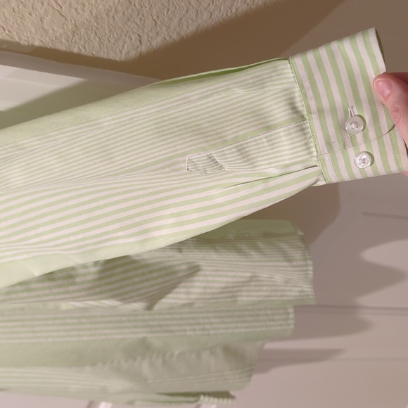 Orvis button down long sleeve Women's shirt size 10 - Picture 6 of 6